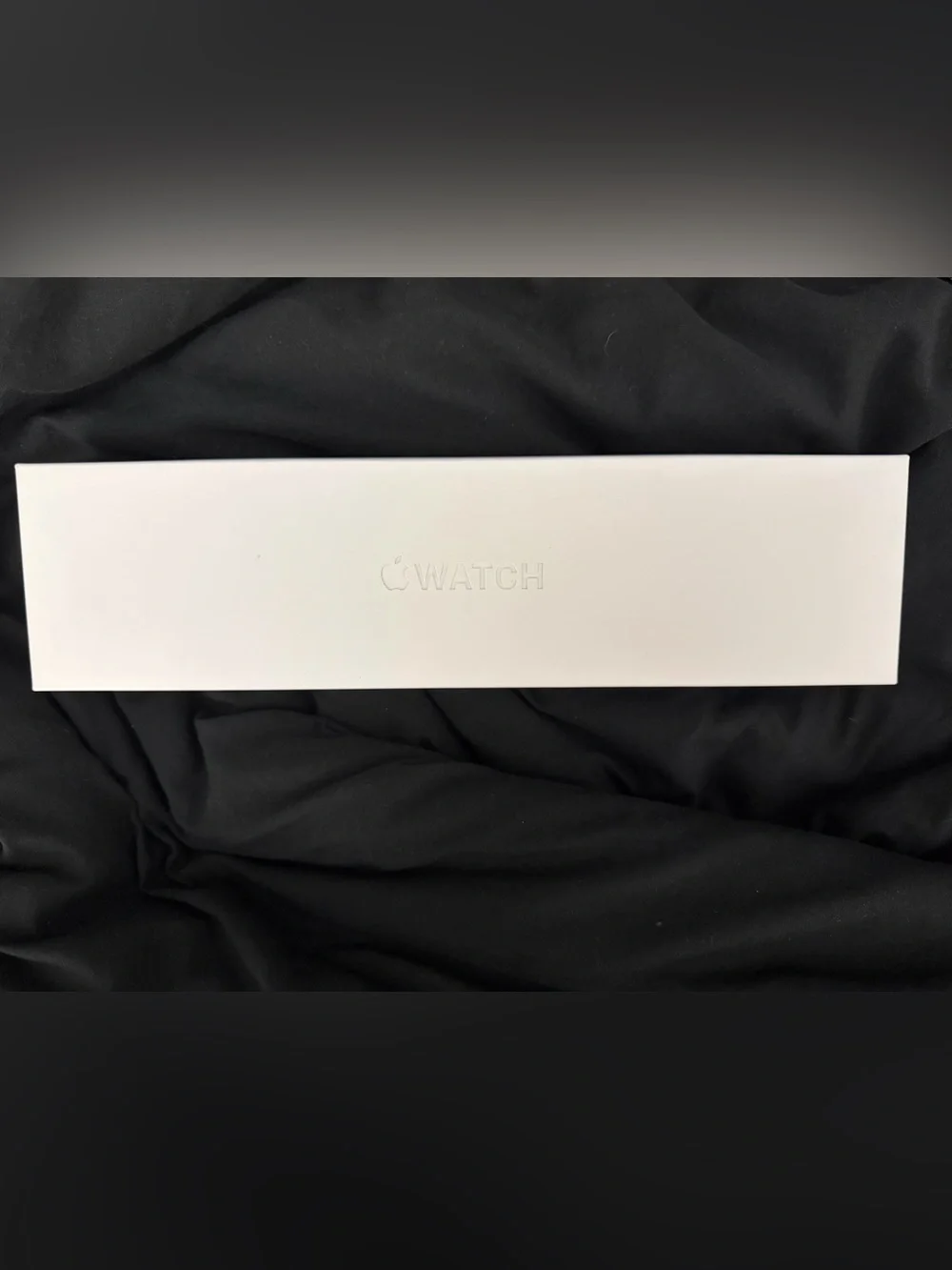 BRAND NEW Apple Watch Series 8 41mm Midnight Aluminum, Sport Band S/M, Cellular